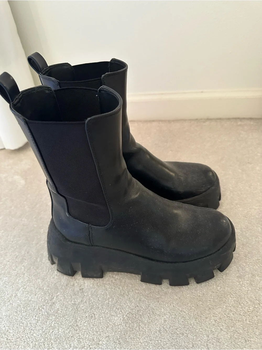 Women’s Black Chunky Chelsea Platform Booties